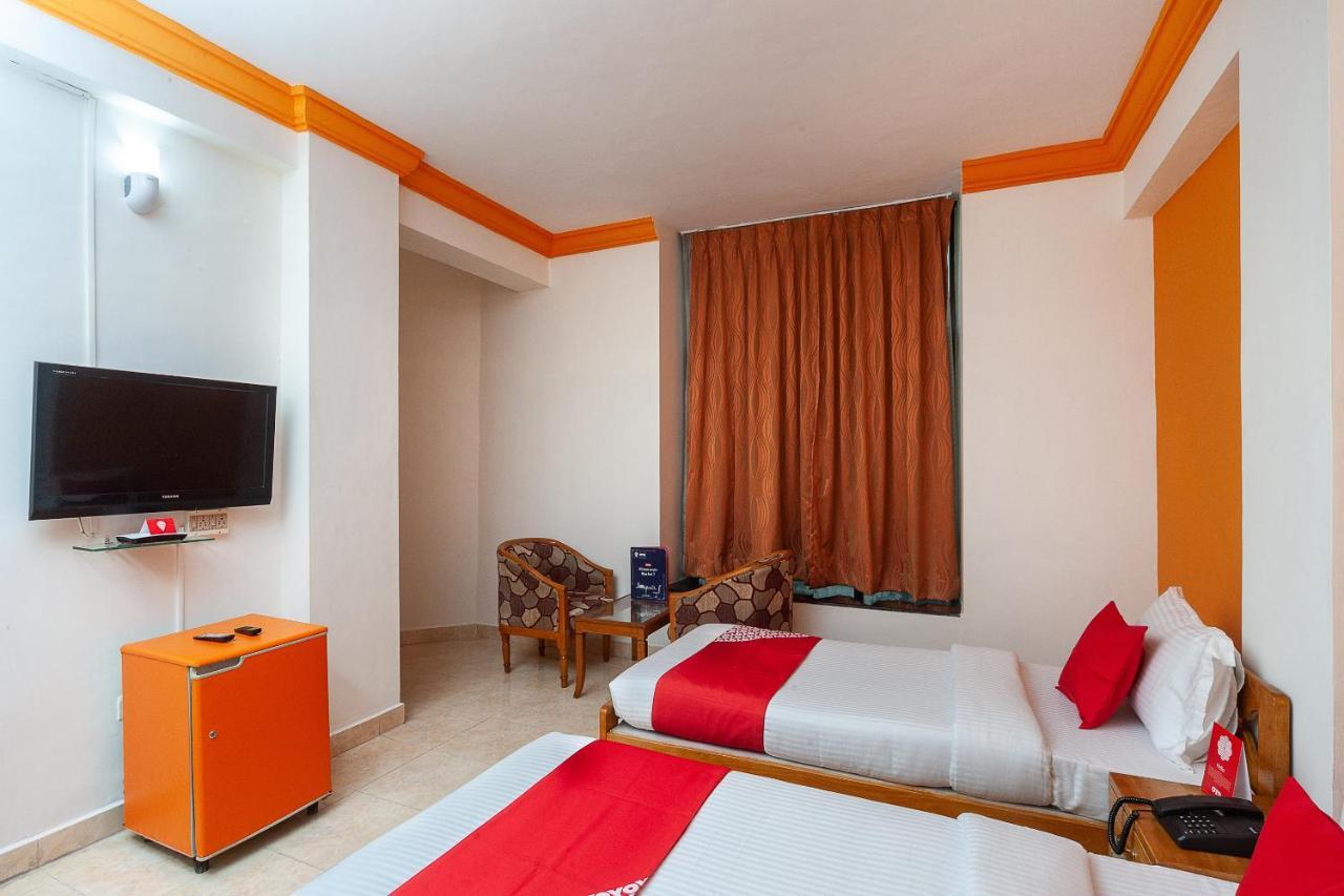 Hotel Manhattan Čennai Exteriér fotografie